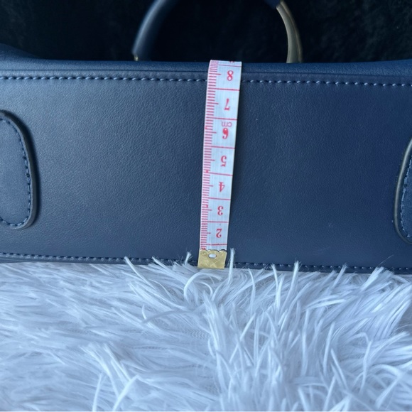 👜 Genuine Leather FOXER crossbody bag - Picture 5 of 10